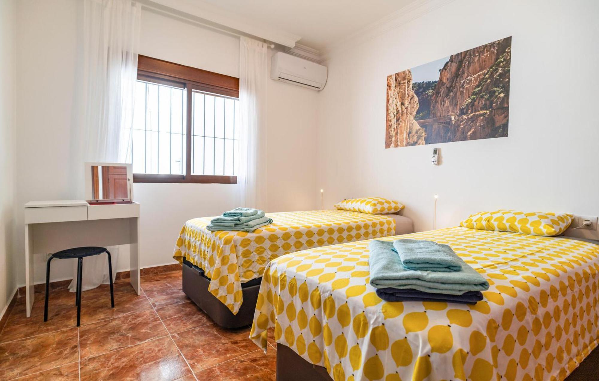 Lovely Home In Benalmadena With Kitchen Dış mekan fotoğraf