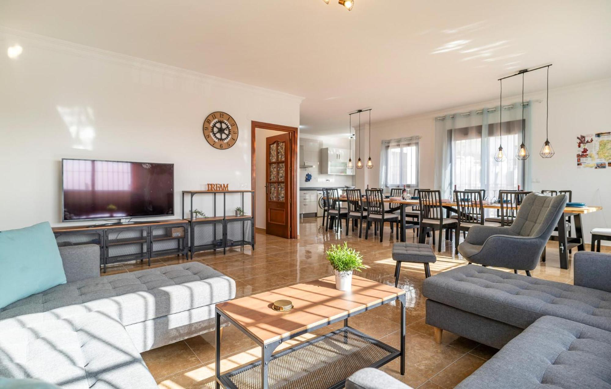 Lovely Home In Benalmadena With Kitchen Dış mekan fotoğraf